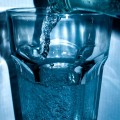 炭酸水洗顔で毛穴ケアをすると美肌になれる?効果的な炭酸水洗顔の方法! 炭酸水洗顔で毛穴ケアをすると美肌になれる?効果的な炭酸水洗顔の方法!